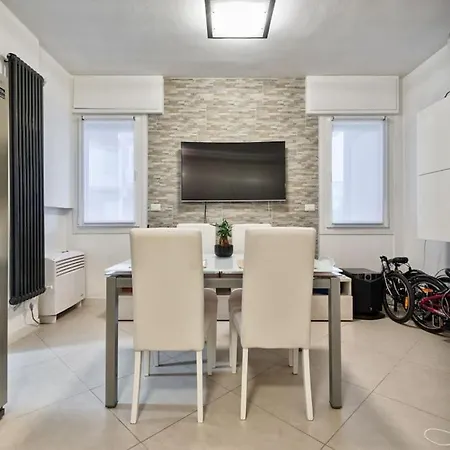 Mini Fronte Mare Piazza Mazzini Apartmán *