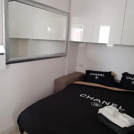 Mini Fronte Mare Piazza Mazzini *