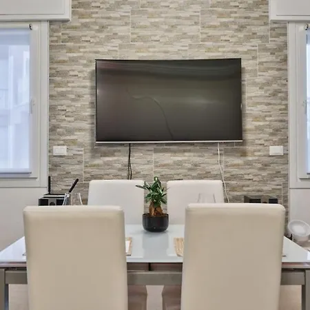 Mini Fronte Mare Piazza Mazzini * Lido di Jesolo