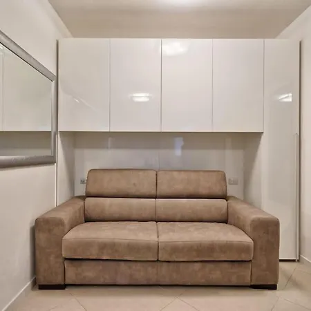 アパート Mini Fronte Mare Piazza Mazzini リド・ディ・イエゾロ